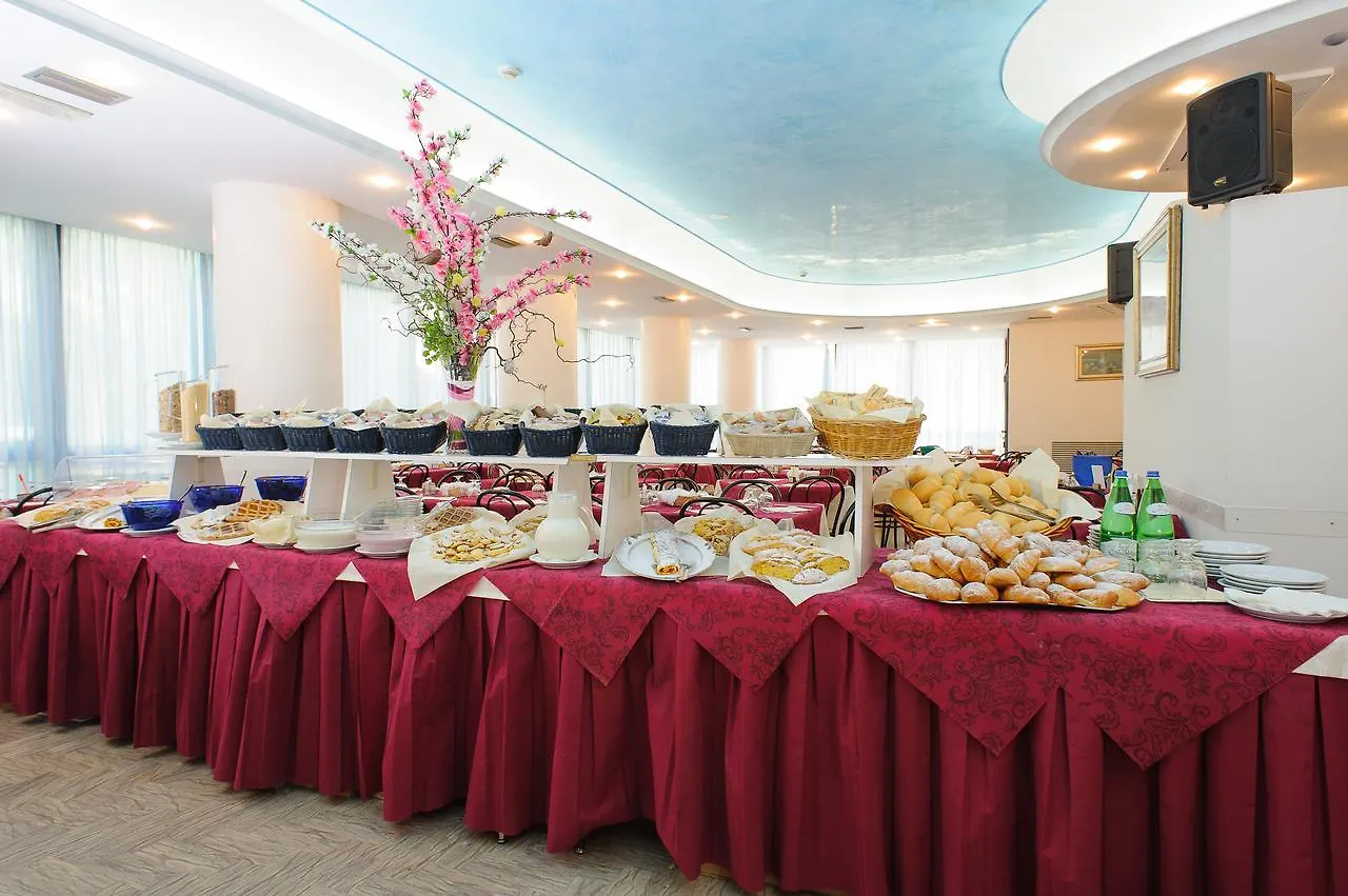 Hotel Christian ريميني 3*,  إيطاليا